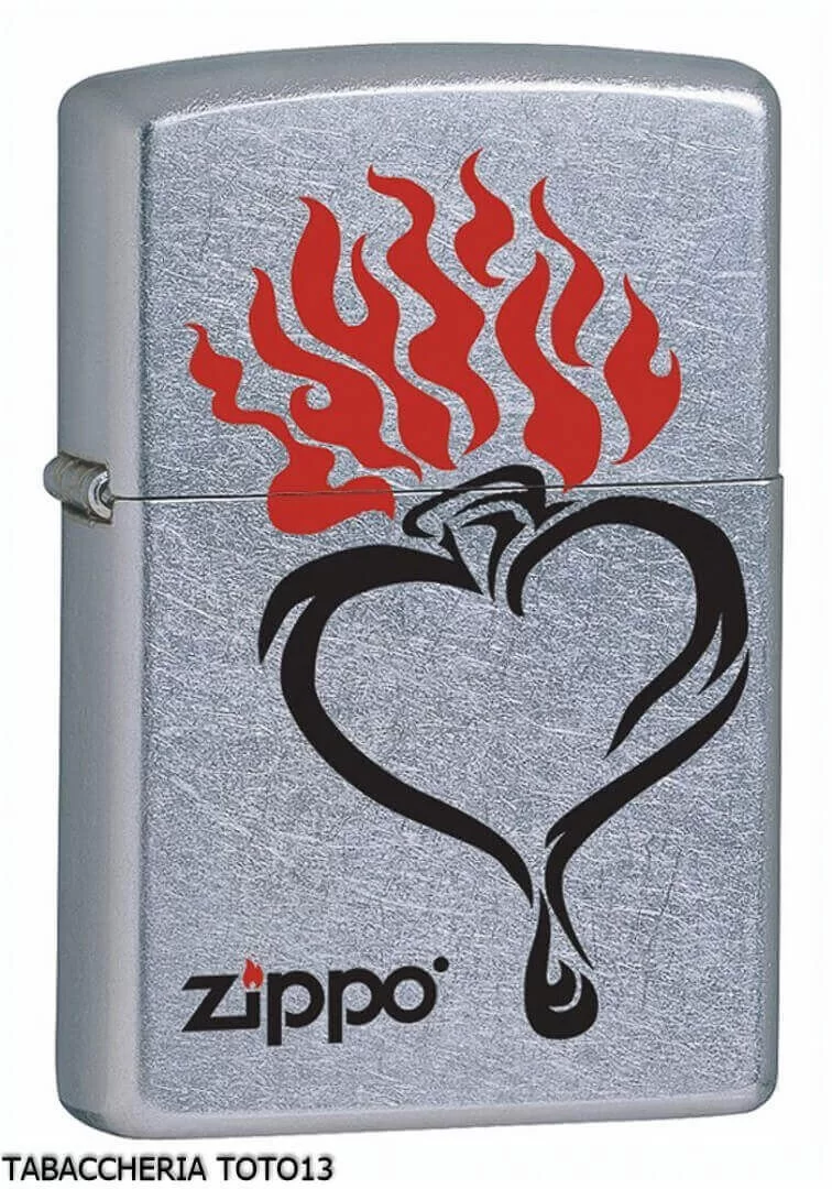 Zippo tribal heart su cromo anticato per il giorno di San Valentino