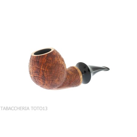 Pipa Kristiansen con forma de botella semicurvada en brezo claro arenado - Pipas de Tabaco