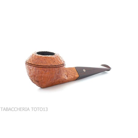 Ashton pipe Oldchurch Bulldog shape sandblasted-Ashton