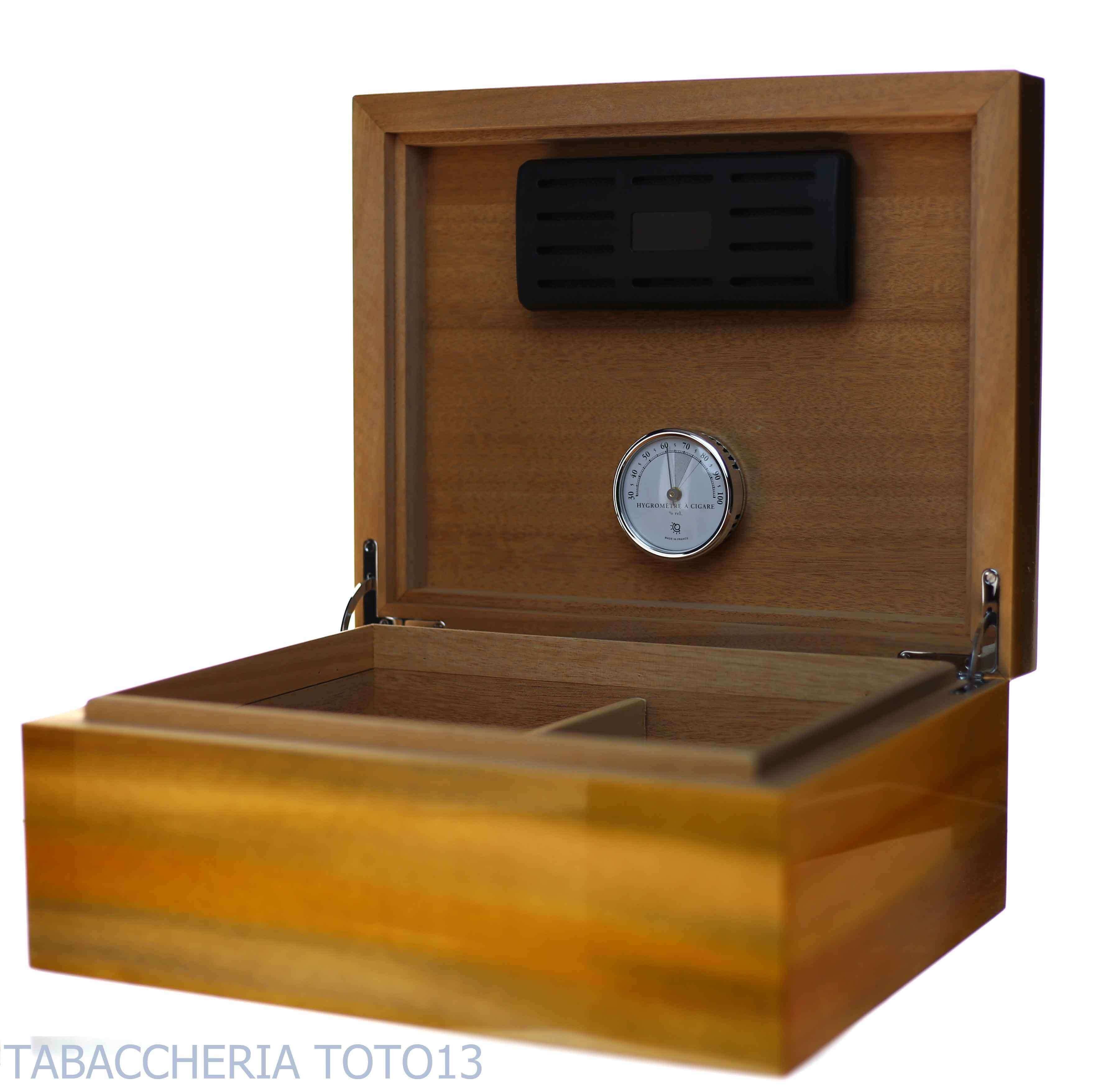 https://tabaccheriatoto13.com/28121/gentili-humidified-light-beech-box-for-cigars-with-hygrometer.jpg