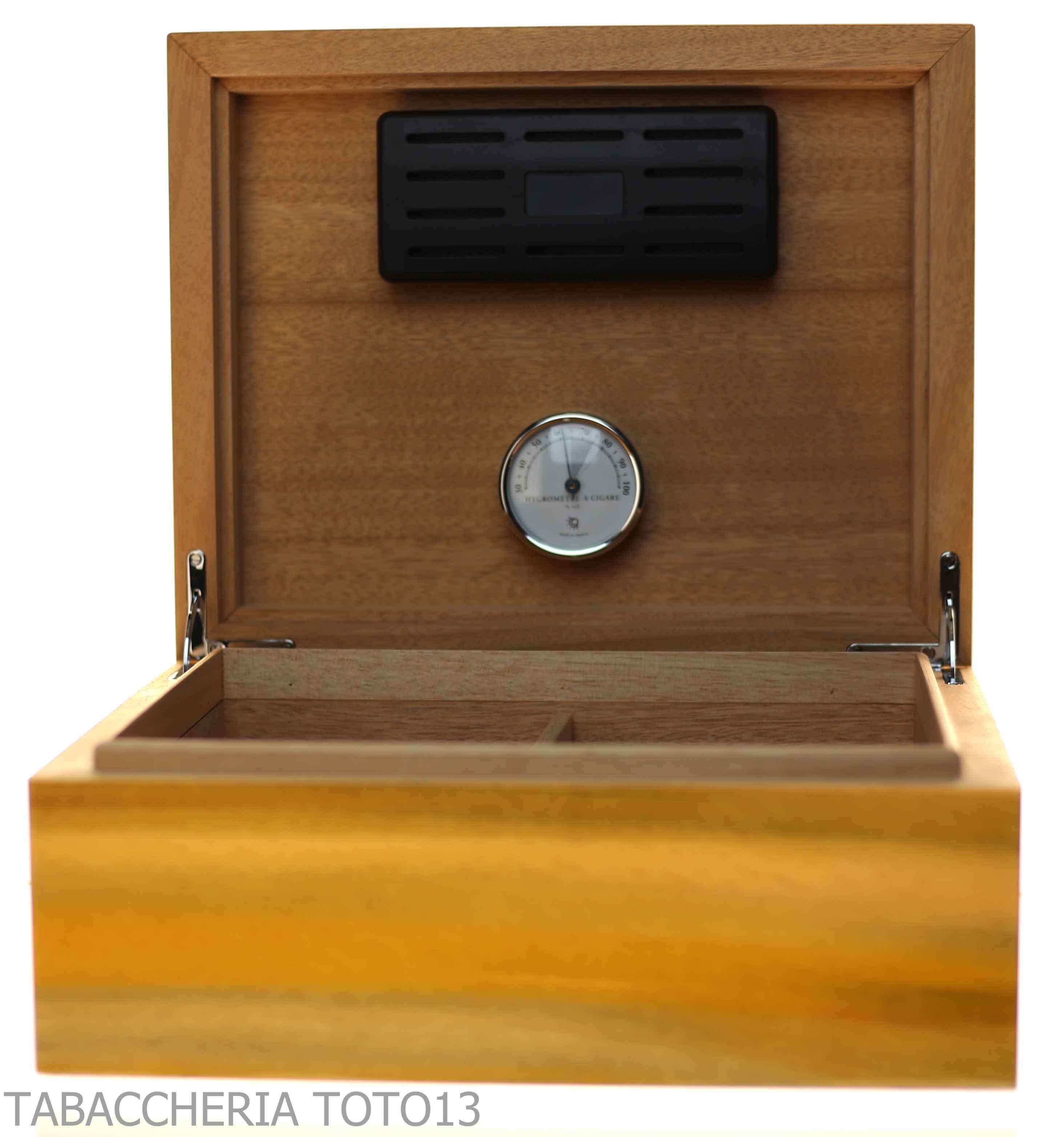 https://tabaccheriatoto13.com/28122/gentili-humidified-light-beech-box-for-cigars-with-hygrometer.jpg