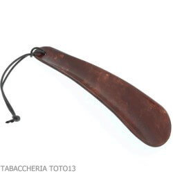 Short shoehorn in Florentine leather