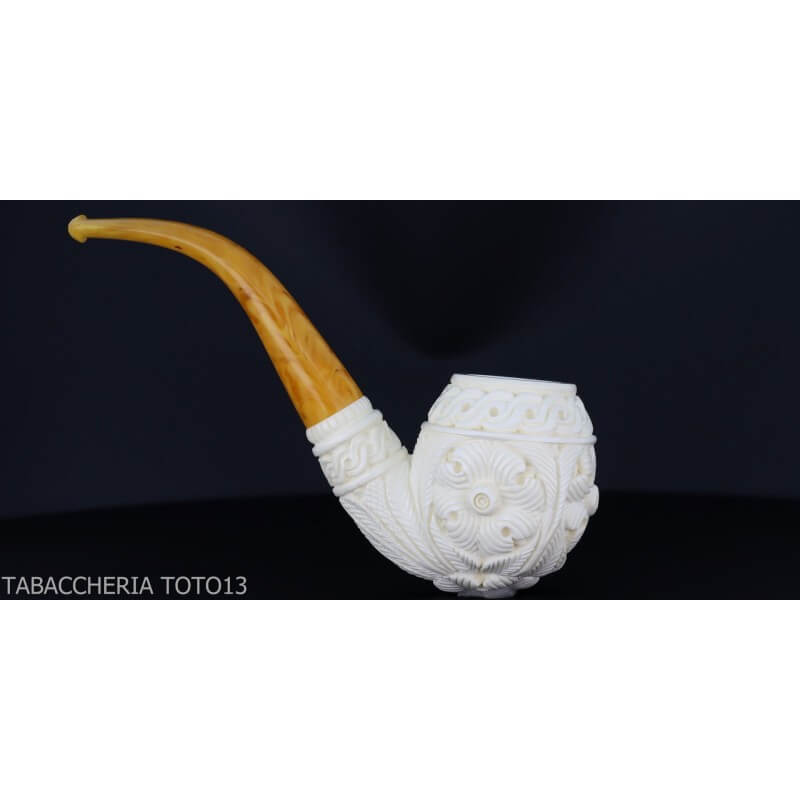 Bent Apple shaped pipe in sea foam with floral decorations Lubinski