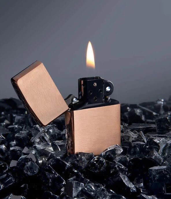 Zippo in solid satin copper pre-production model limited edition