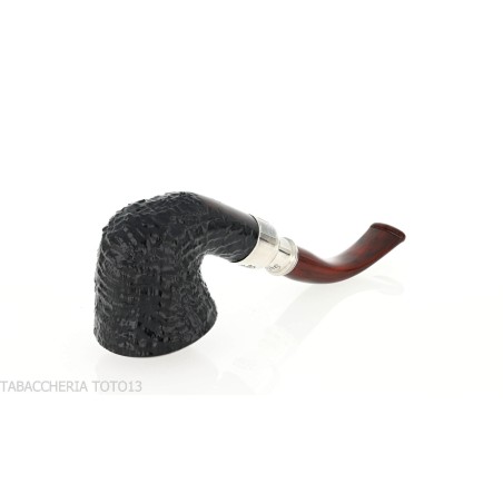 Peterson Newgrange spigot Sandblasted B10 Fishtail Calabash - Pipe