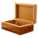 Caja humidificada Morici Roma para 40 puros acabado Palisandro Morici Collection Humidor y Muestra Wipes