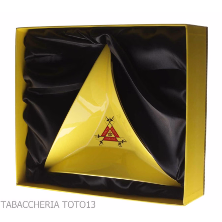 Cenicero Tricornio Amarillo Montecristo con Logotipo - Accesorios Del Cigarro