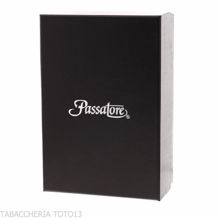 Passatore box in cedar covered in black leather equipped with humidifier-Cigars Case for Travel