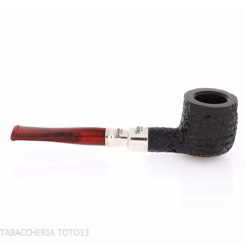 Peterson Newgrange spigot Sandblasted 606 Fishtail Pot - Tobacco Pipes - Natural root