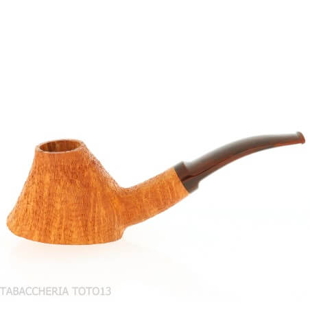 Pipa de demua con forma de volcán, brezo claro arenado.-Demua