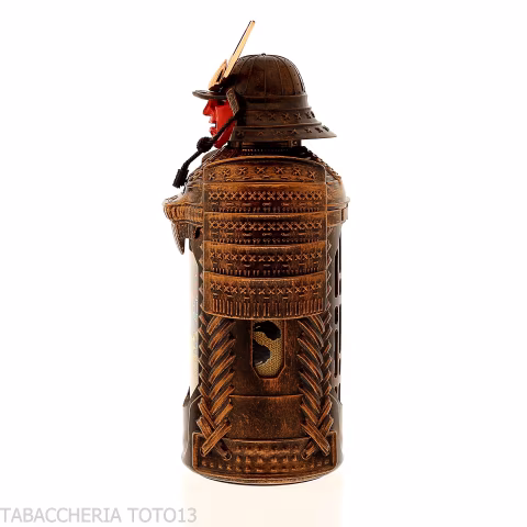 Whisky giapponese Shinobu Shogun con Armatura Samurai