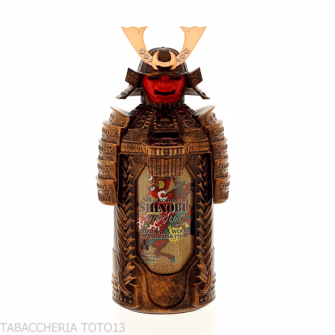Whisky giapponese Shinobu Shogun con Armatura Samurai