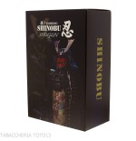 Whisky giapponese Shinobu Shogun con Armatura Samurai