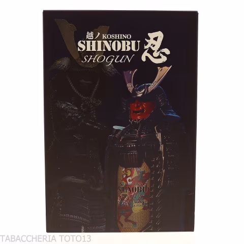 Whisky giapponese Shinobu Shogun con Armatura Samurai