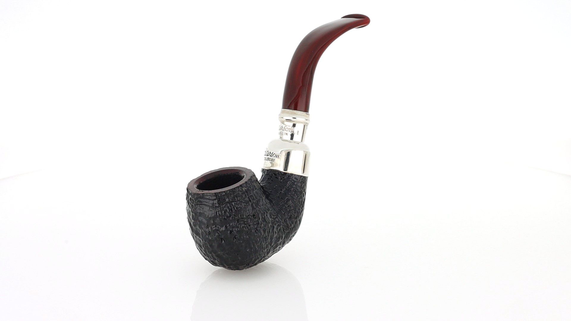 Peterson Newgrange spigot Sandblasted 221 Fishtail